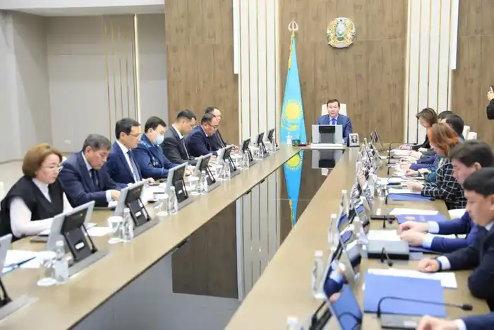 В Актюбинской области в рамках Дорожной карты занятости создано 51 778 рабочих мест (4)