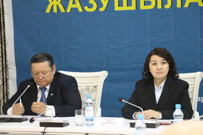 Международный литературный форум и презентация новых книг состоялись в Павлодаре (5)