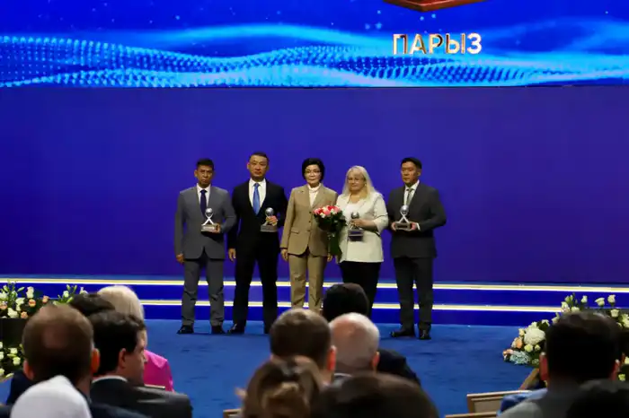 В Астане наградили победителей конкурса «Парыз» (10)