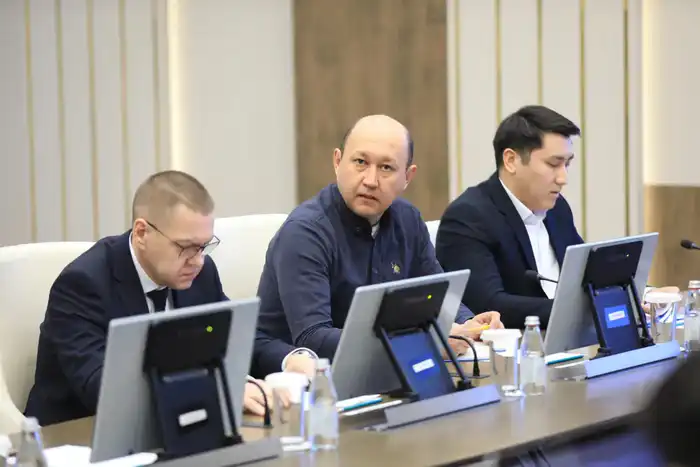 Инвестштабта Ақтөбе облысының бес маңызды жобасы бойынша шешімдер қабылданды (7)