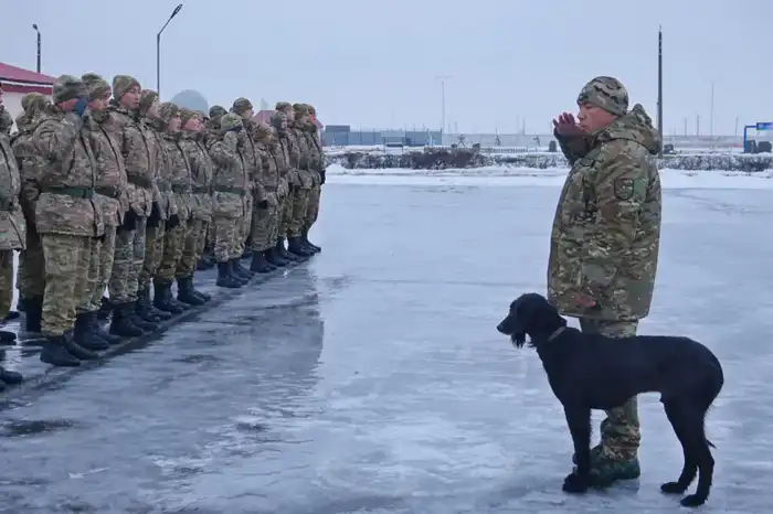 Четвероногий «солдат» служит в войсковой части Вооруженных сил (3)