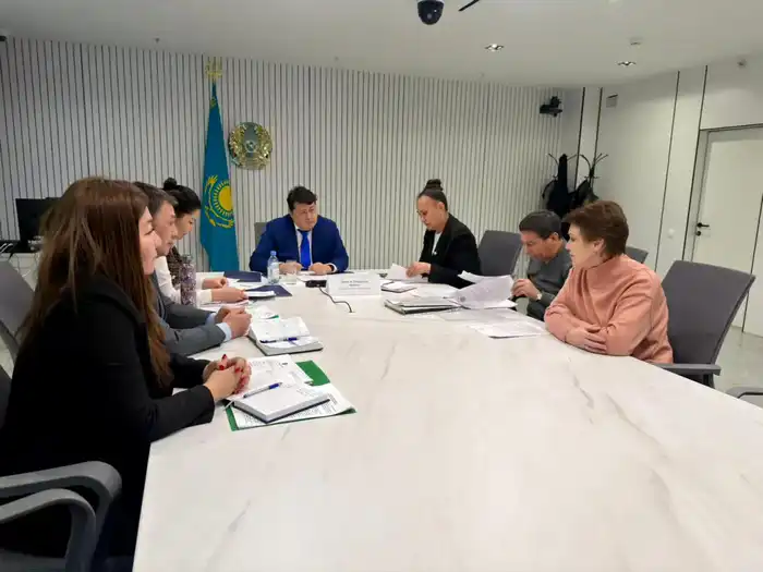 Вице-министр юстиции Даниель Ваисов провёл приём граждан. (3)