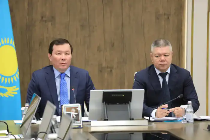 Инвестштабта Ақтөбе облысының бес маңызды жобасы бойынша шешімдер қабылданды (2)