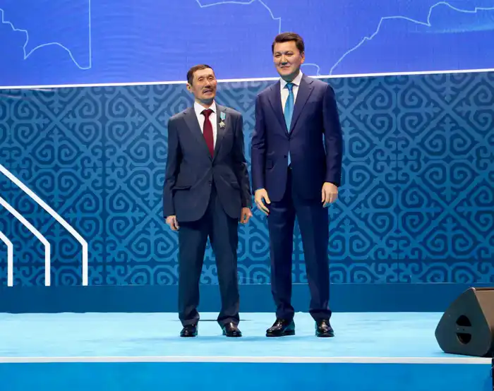 В Астане подведены итоги Года рабочих профессий (2)