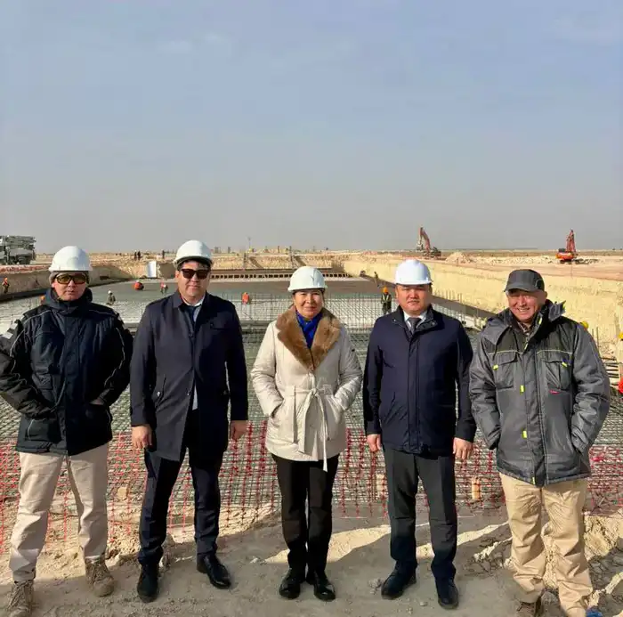 В Кендирли по поручению Президента продолжается строительство нового аэропорта (3)