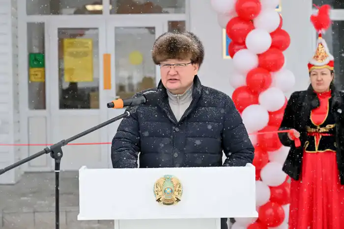 В селе Урджар открылась врачебная амбулатория с дневным стационаром (2)