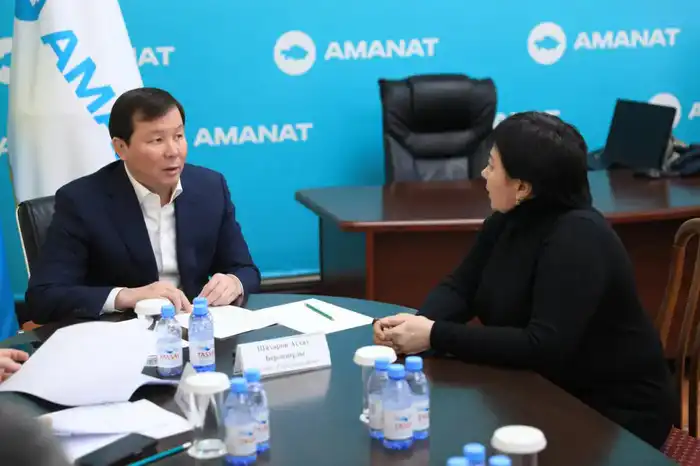 На прием к акиму области обратилось 15 актюбинцев (7)