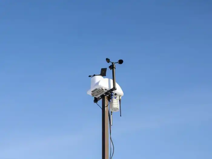 В Усть-Каменогорске начала свою работу мобильная эколаборатория (2)