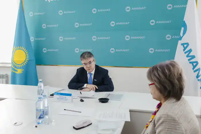 Серик Шапкенов провёл личный приём жителей Атырауской области (5)