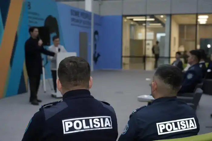 Столичным студентам рассказали, как защититься от мошенников (5)