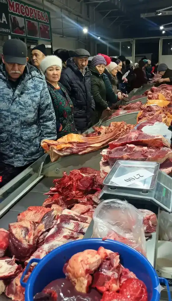 Свежие продукты по доступным ценам: в Актобе проходит сельскохозяйственная ярмарка (4)