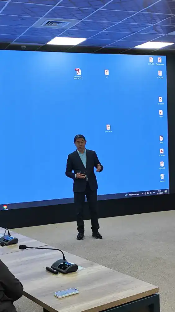 В Алмате состоялась встреча по разъяснению норм жилищного законодательства (10)