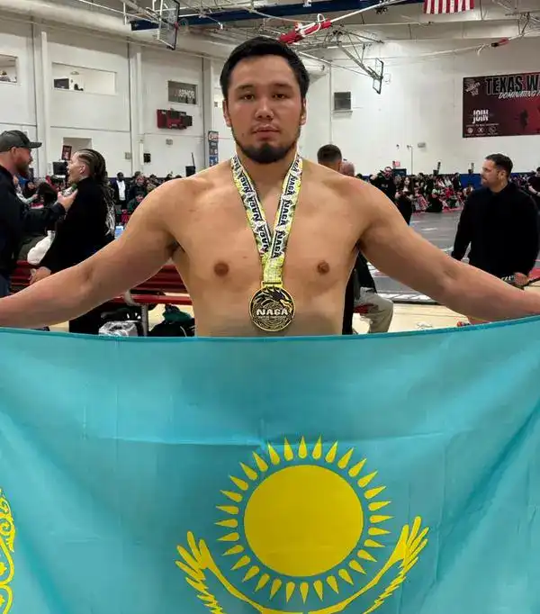 Карагандинский спортсмен в четвёртый раз стал чемпионом мира по грепплингу (3)