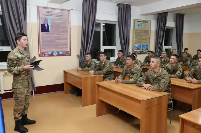 Военные воспитатели Национальной гвардии тестируют уникальное мобильное приложение (5)