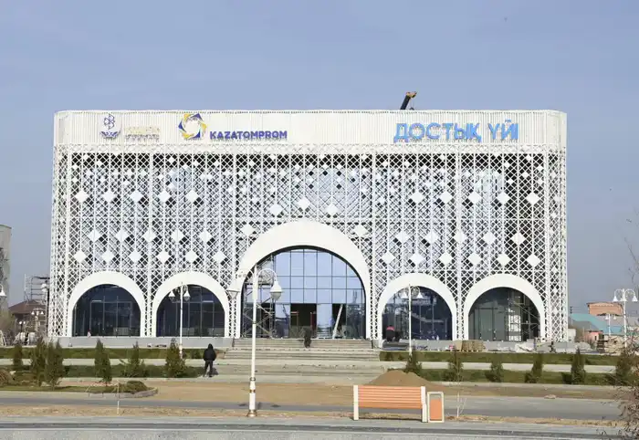 Проверен ход работ на строительных площадках (4)