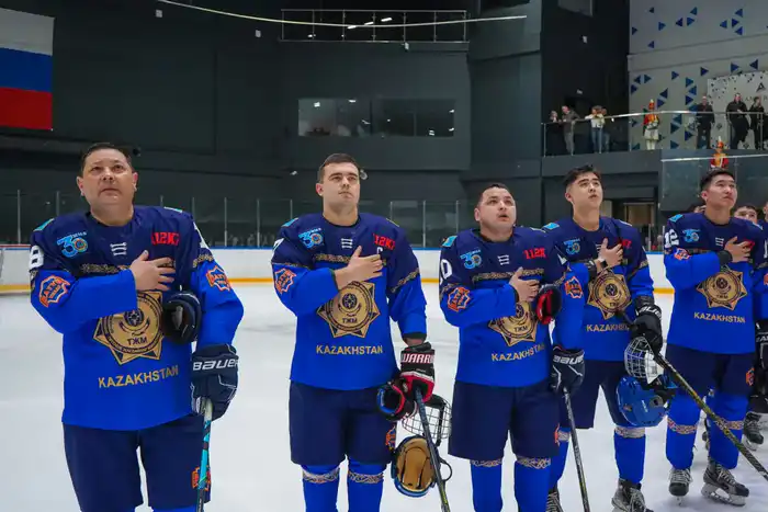 Сборная МЧС Казахстана принимает участие в международном хоккейном турнире спасателей (2)