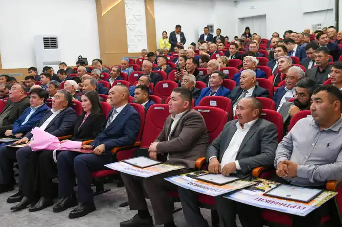 В Алматинской области наградили лучших работников сельского хозяйства (2)