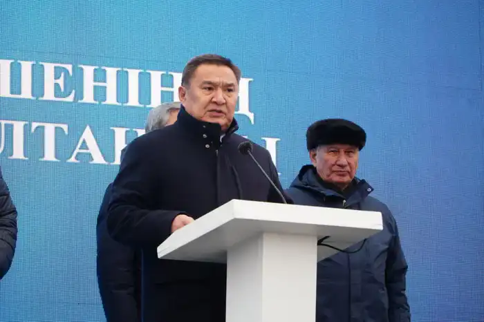 Еще один долгострой завершен: введен в эксплуатацию физкультурно-оздоровительный комплекс в селе Красный Яр (8)