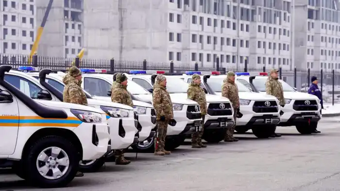 ТУРКЕСТАН: ДЕПАРТАМЕНТУ ПО ЧРЕЗВЫЧАЙНЫМ СИТУАЦИЯМ ВРУЧЕНЫ КЛЮЧИ ОТ НОВОЙ ТЕХНИКИ (3)