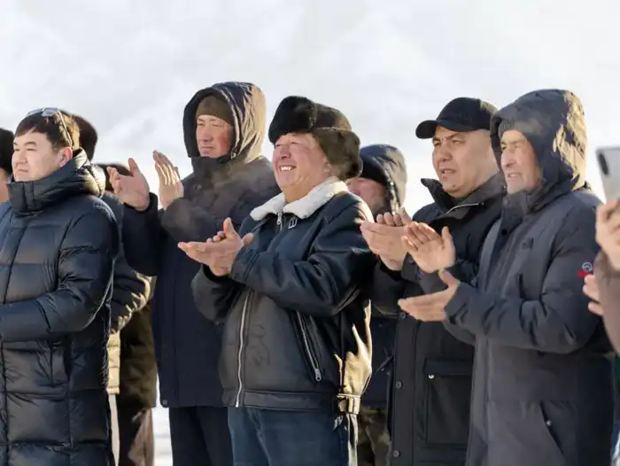 В селе Кокбастау построен новый спортивный комплекс (6)