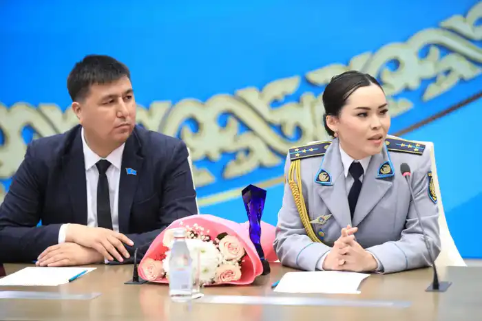 Молодым и талантливым актюбинцам вручили премию «Ақберен» (7)