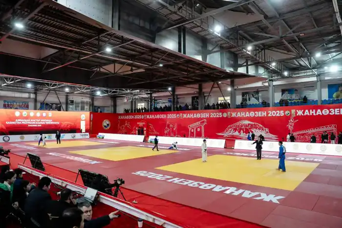 В Жанаозене развивается социальная инфраструктура: итоги рабочей поездки акима Мангистауской области (2)