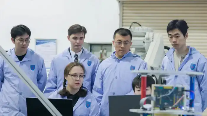 СОВМЕСТНЫЙ НАНОСПУТНИК КАЗНУ И КИТАЙСКОГО УНИВЕРСИТЕТА ВЫВЕДЕН НА ОРБИТУ (7)