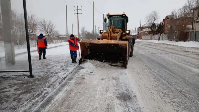 В Астане с начала зимнего периода вывезено более 1 млн кубометров снега (10)
