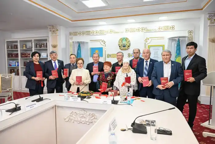 Состоялась презентация четырёхтомного собрания сочинений писателя Жумабая Шаштайулы (4)