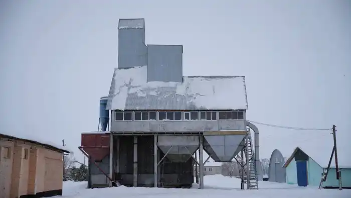 Аким ВКО провел встречу с населением района Самар (9)
