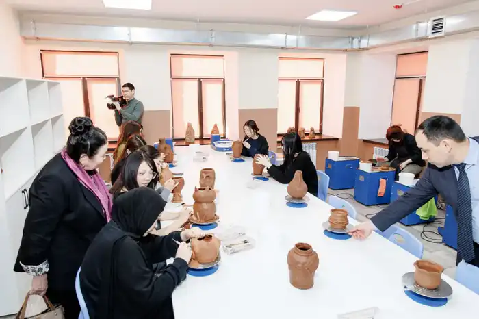 Новая точка притяжения студентов: в Уральске открыт Центр творческого превосходства (5)