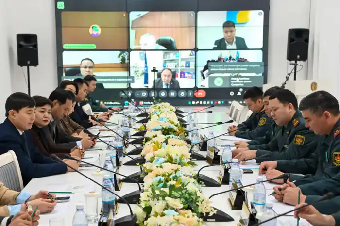 Министерство обороны заключило меморандум с Клубом главных редакторов (5)