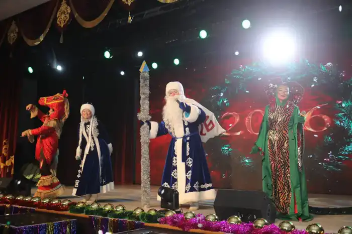 В Мангистау прошла Президентская ёлка (10)