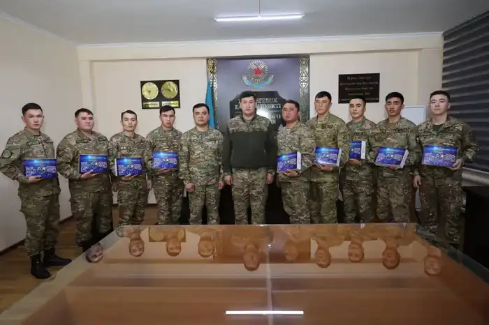 Военные воспитатели Национальной гвардии тестируют уникальное мобильное приложение (3)