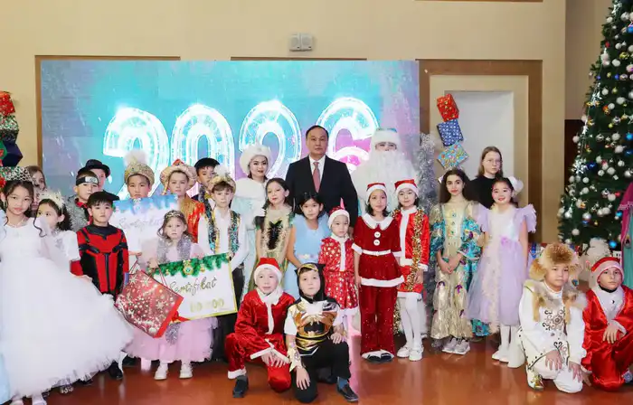 Новогодняя ёлка акима Жамбылской области прошла в Таразе (9)
