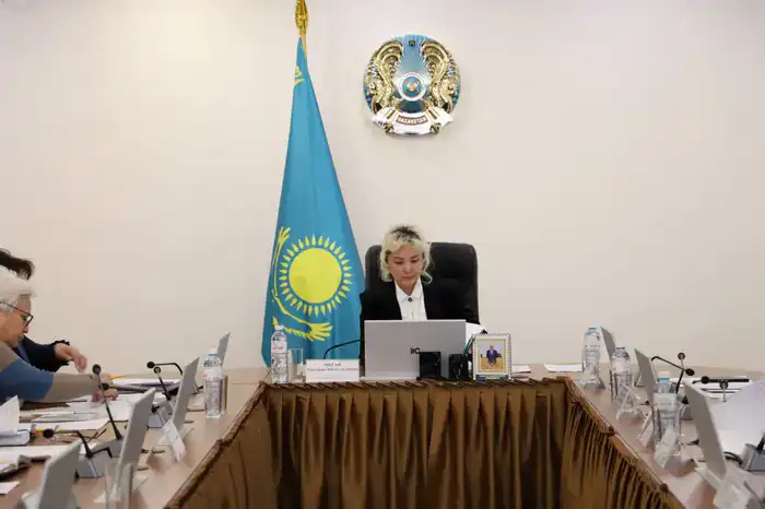 Вопросы обеспечения лиц с инвалидностью ортопедической обувью обсудили в Минтруда (4)