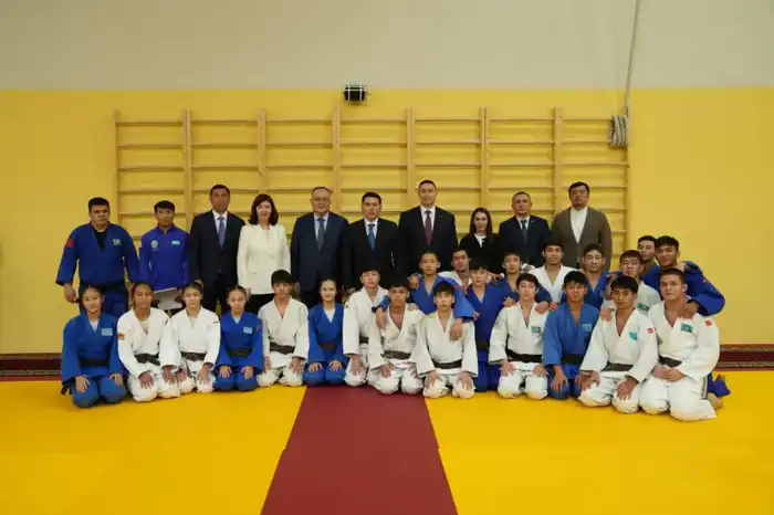 Дзюдо в школах - сеть школьных залов по дзюдо открывается в Казахстане (7)