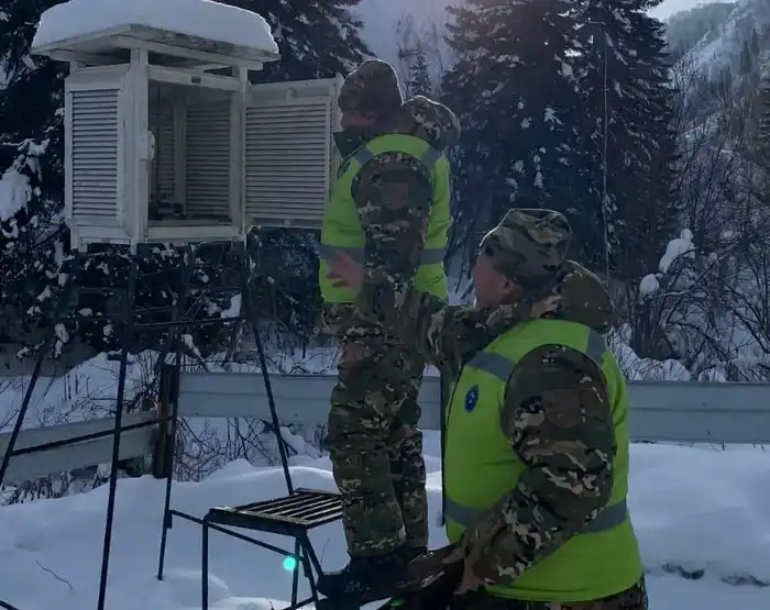 В ВКО проводится мониторинг за лавинной обстановкой (3)