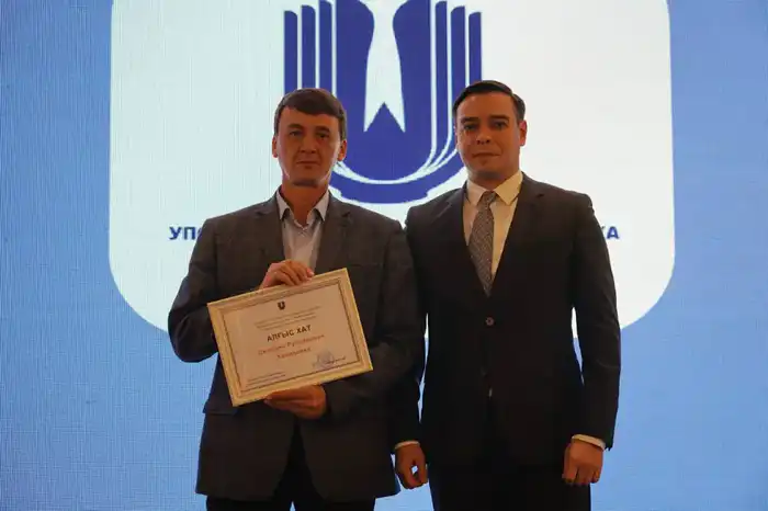 Омбудсмен отметил вклад экспертов в дело обеспечения прав человека (3)