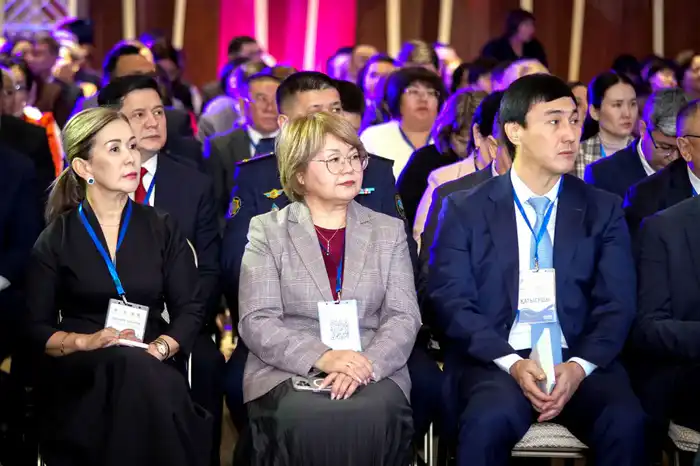 Казахстан занимает второе место в мире по уровню признания труда педагогов – министр просвещения Жулдыз Сулейменова (2)