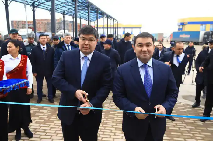 Открыты новые высокотехнологичные пункты пропуска «Казыгурт» и «Темир-баба» (7)