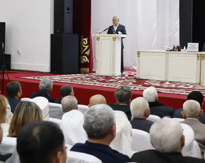 Бейбит Исабаев поручил уделить особое внимание качеству строящихся дорог в Аксуском районе (3)