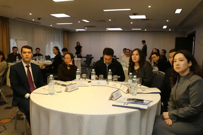 YPAC 2025: Стартовал интенсивный курс для молодых советников по политическим вопросам (3)