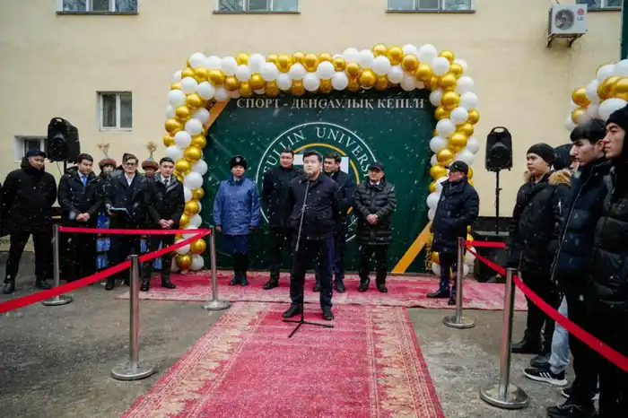 В Астане открылась спортивная воркаут-зона для молодежи (10)