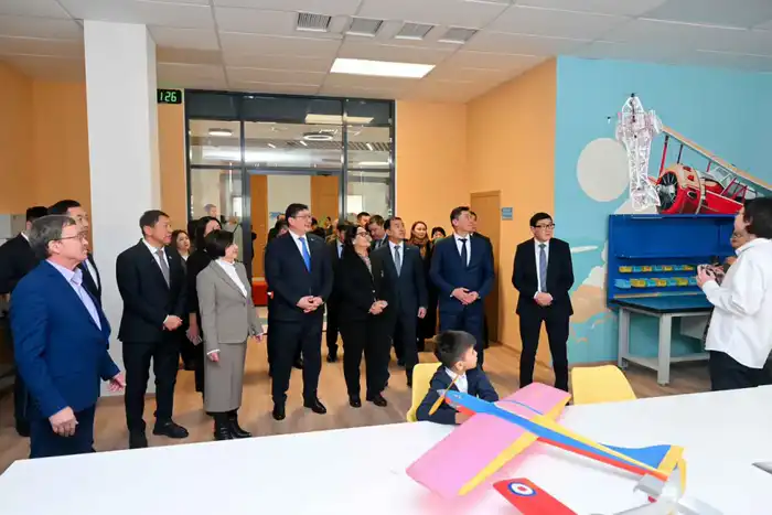 В Семее открылся современный Дворец школьников (10)