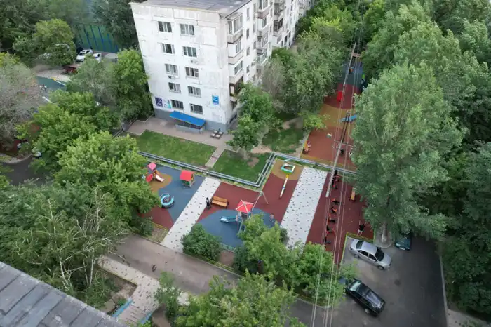 Новые пространства для отдыха жителей и комфортные дворы: как за год благоустроили столичный район Сарыарка (8)