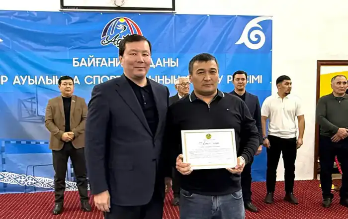 В селе Дияр предприниматели и местные жители построили спортзал (4)