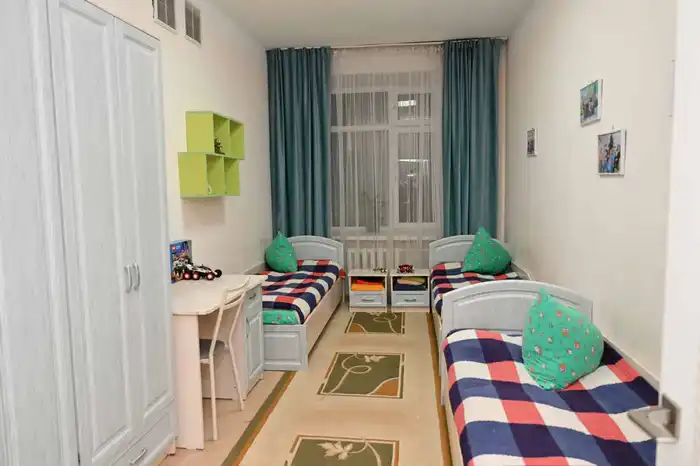 Аким области в преддверии Нового года посетил специальные школы-интернаты и Центр поддержки детей (7)