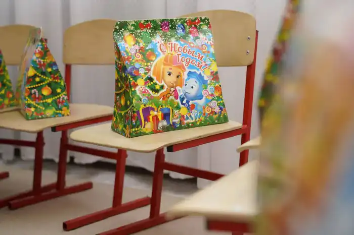 В столичном детском саду прошел новогодний утренник для особенных детей (2)