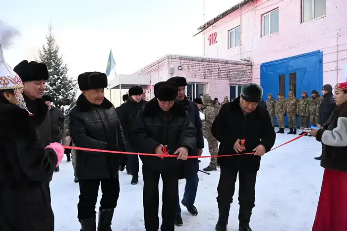 В районах области Абай растет число пожарных постов (6)